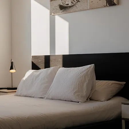 Gran Apartmento Playa Apartment Badalona