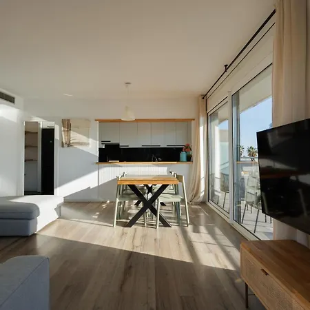 Gran Apartmento Playa Apartment *